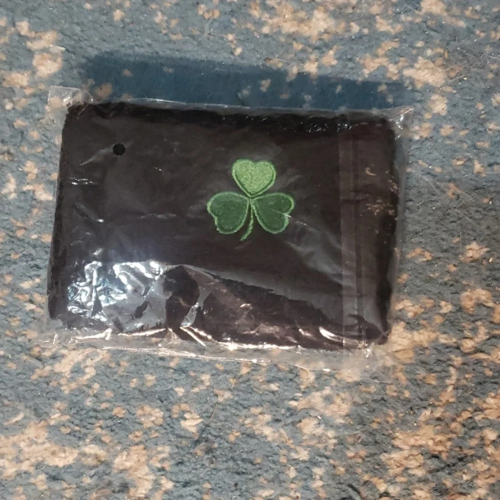 NWOT Shamrock EmblemTerry Cloth Hand Towel